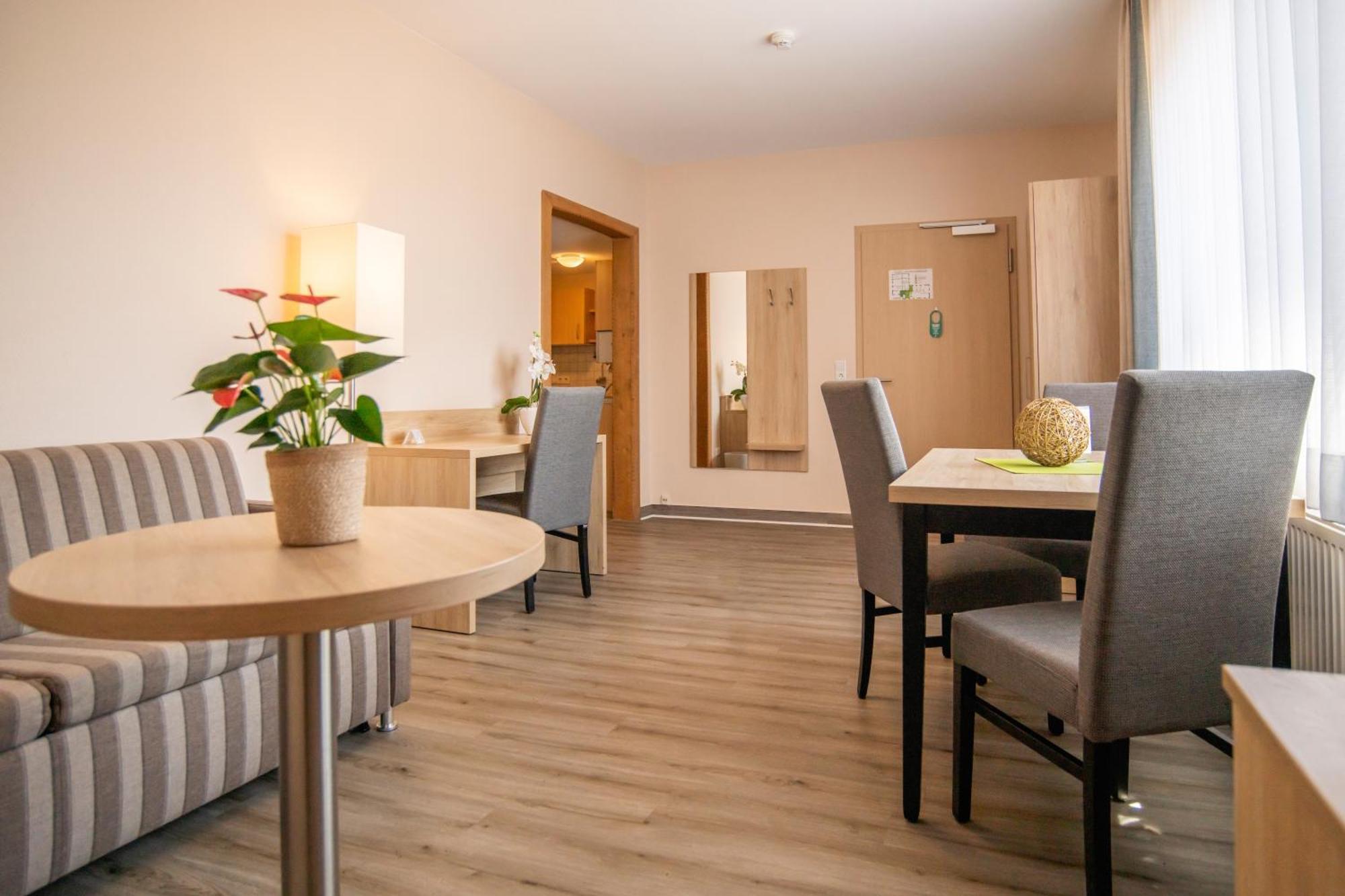 Hotel Garni Zur Alten Post 伦布鲁 外观 照片